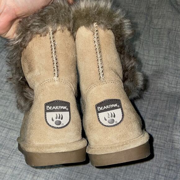 Bearpaw Boots Women's 11 Tan Suede Faux Fur Winter Cozy Comfort Cold Weather EUC - Picture 8 of 9